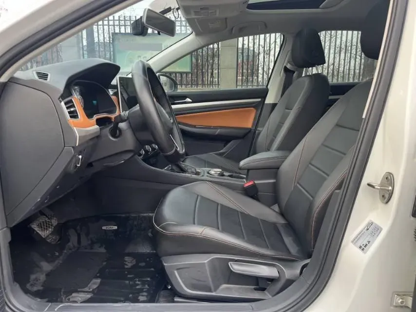 2023 Volkswagen Bora 1.2T 116HP L4 7DCT,autocango,china used car exporter,china ev exporter,chinese used car exporter,chinese used ev exporter