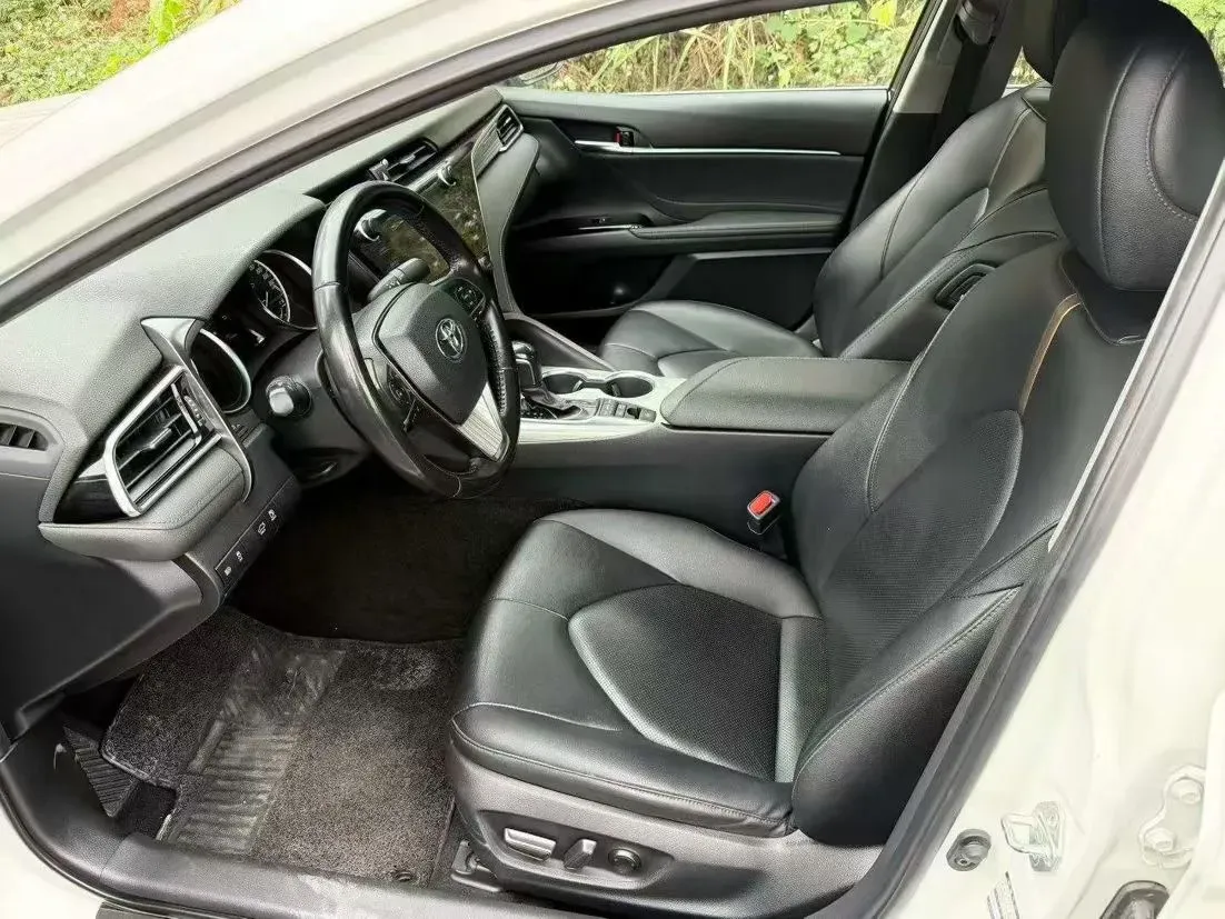 2019 Toyota Camry 2.5L 209HP L4 8AT,autocango,china used car exporter,china ev exporter,chinese used car exporter,chinese used ev exporter