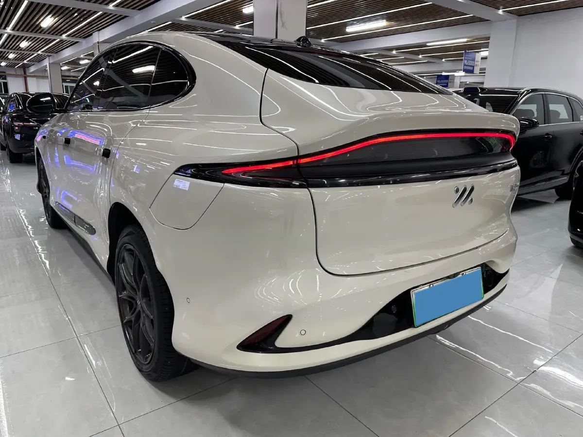 2023 IM LS6 BEV 71KWH,autocango,china used car exporter,china ev exporter,chinese used car exporter,chinese used ev exporter