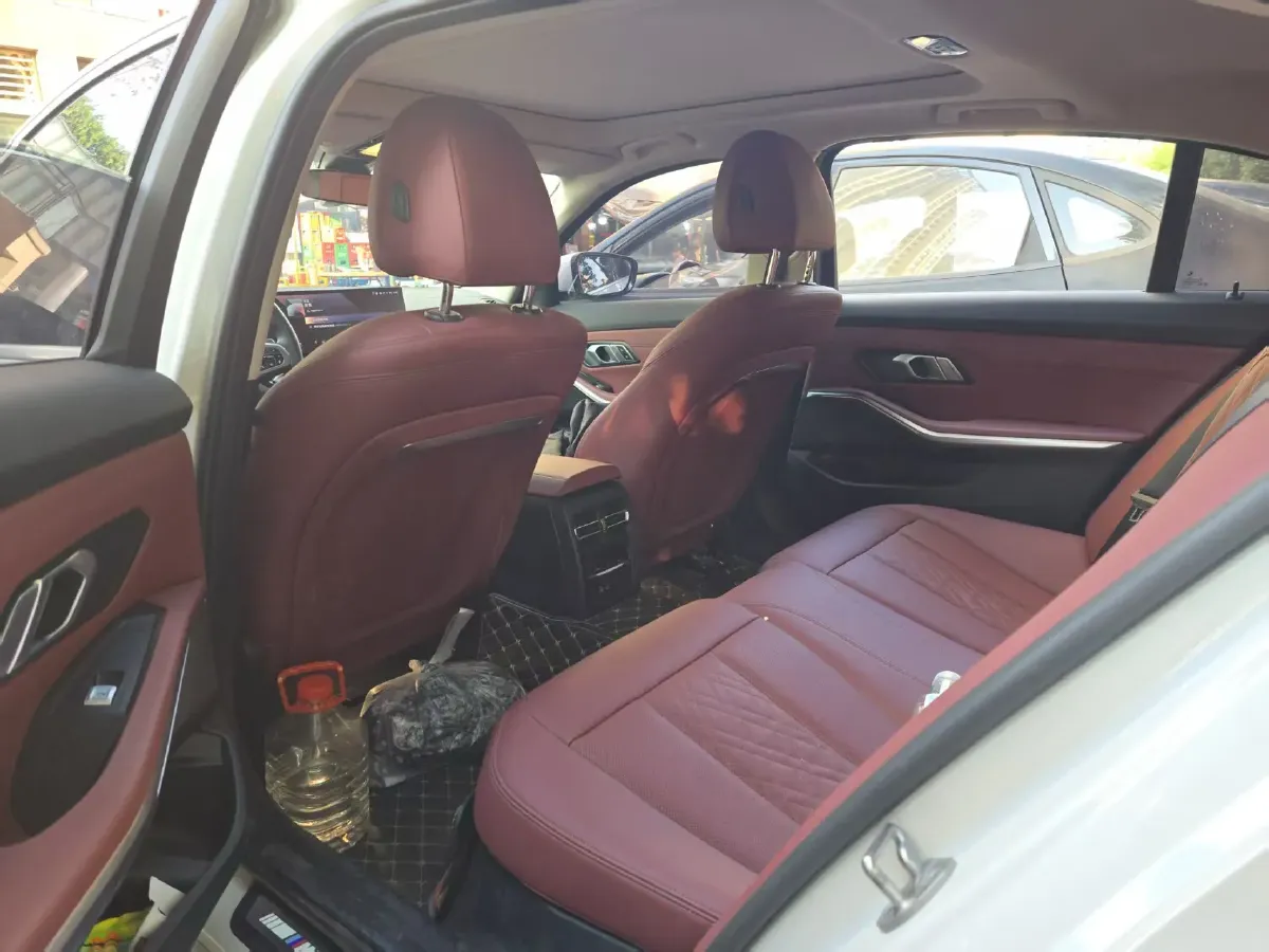 2024 BMW 3 Series 2.0T 184HP L4 8AT,autocango,china used car exporter,china ev exporter,chinese used car exporter,chinese used ev exporter