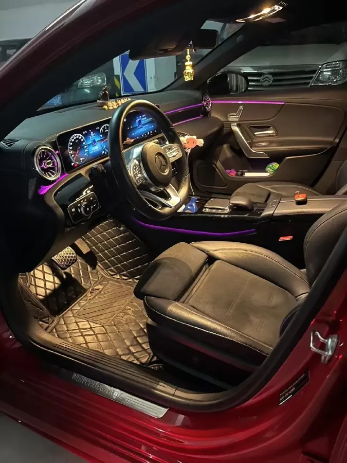 2020 Mercedes-Benz A Class 1.3T 163HP L4 7DCT,autocango,china used car exporter,china ev exporter,chinese used car exporter,chinese used ev exporter