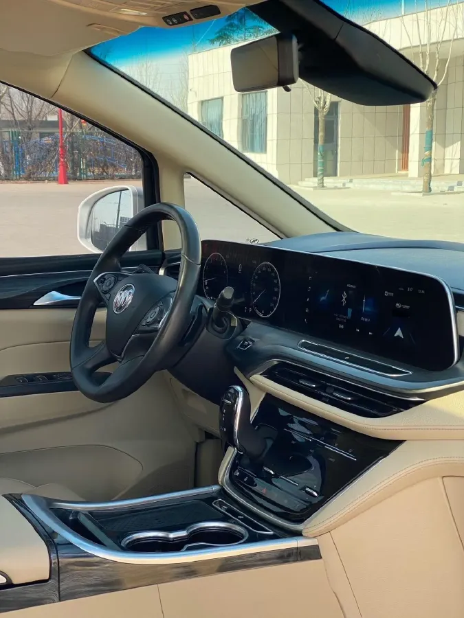 2021 Buick GL8 2.0T 237HP L4 9AT,autocango,china used car exporter,china ev exporter,chinese used car exporter,chinese used ev exporter