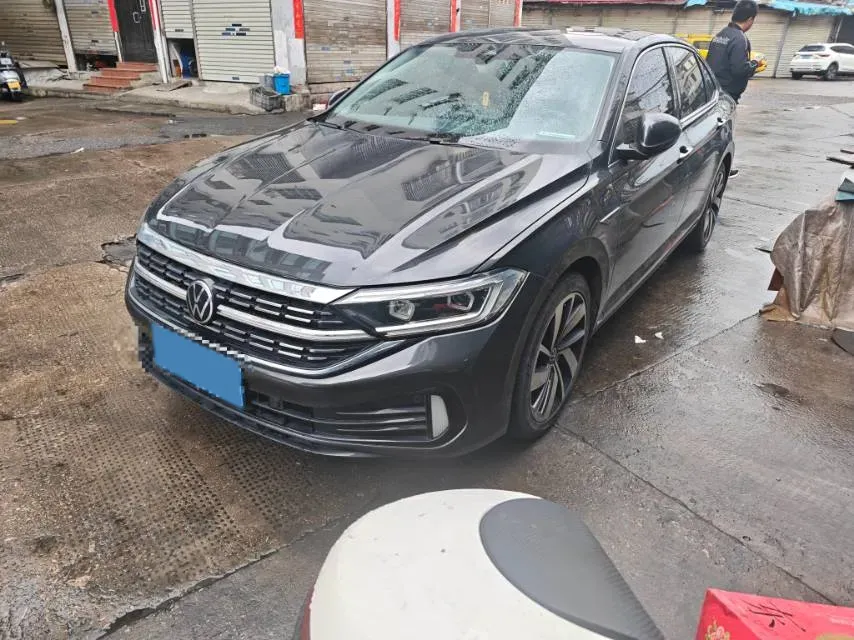 2023 Volkswagen Sagitar 1.5T 160HP L4 7DCT,autocango,china used car exporter,china ev exporter,chinese used car exporter,chinese used ev exporter