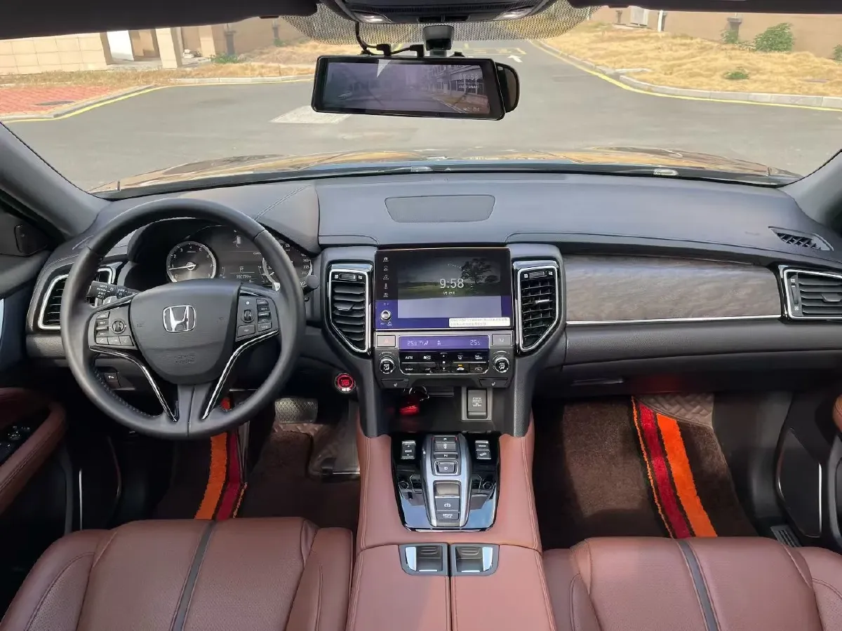 2020 Honda UR-V 2.0T 272HP L4 9AT,autocango,china used car exporter,china ev exporter,chinese used car exporter,chinese used ev exporter