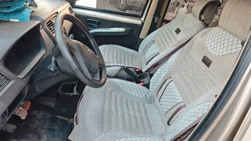 2019 WuLing RongGuang 1.2L 82HP L4 5MT,autocango,china used car exporter,china ev exporter,chinese used car exporter,chinese used ev exporter