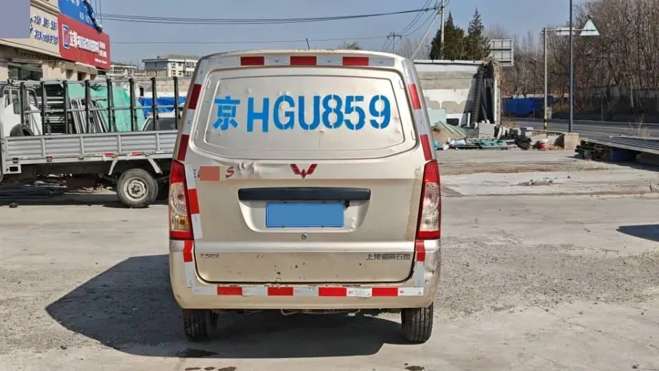 2019 WuLing RongGuang 1.2L 82HP L4 5MT,autocango,china used car exporter,china ev exporter,chinese used car exporter,chinese used ev exporter