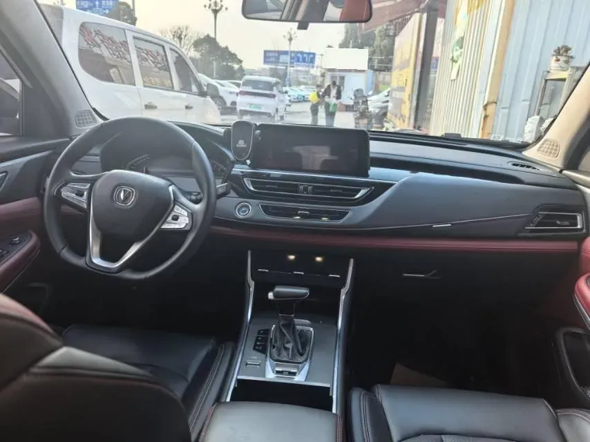 2024 ChangAn CS75 1.5T 188HP L4 7DCT,autocango,china used car exporter,china ev exporter,chinese used car exporter,chinese used ev exporter