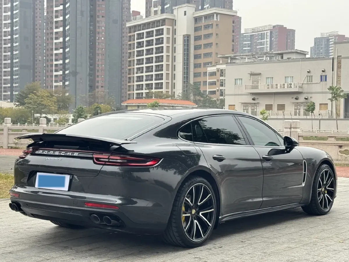 2019 Porsche Panamera 2.9T 330HP V6 8DCT,autocango,china used car exporter,china ev exporter,chinese used car exporter,chinese used ev exporter