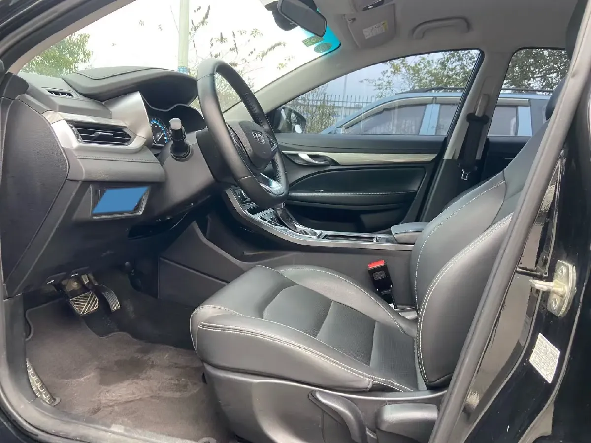 2020 Geely Emgrand 1.5L 109HP L4 CVT,autocango,china used car exporter,china ev exporter,chinese used car exporter,chinese used ev exporter