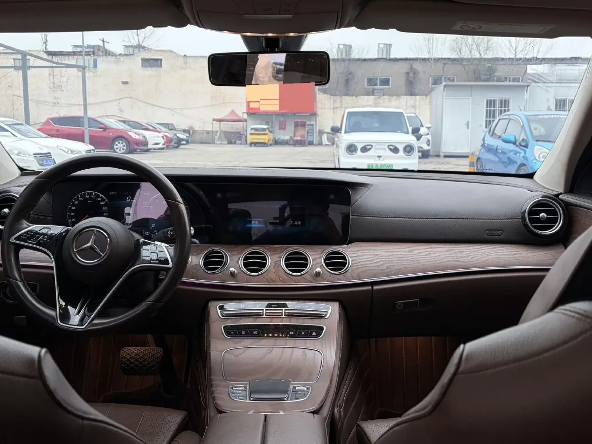 2022 Mercedes-Benz E Class 2.0T 197HP L4 9AT,autocango,china used car exporter,china ev exporter,chinese used car exporter,chinese used ev exporter