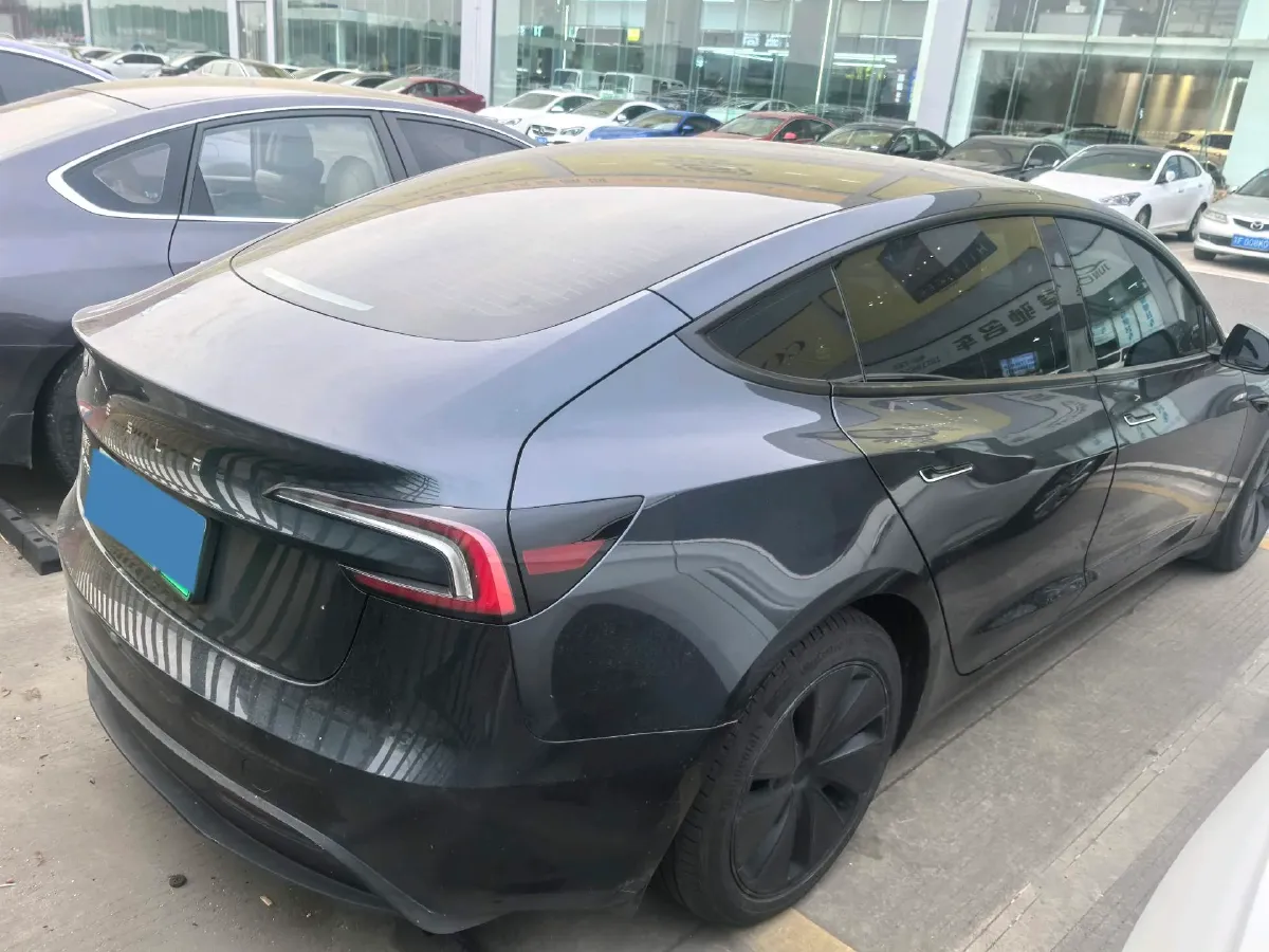 2025 Tesla Model 3 BEV 62.5KWH,autocango,china used car exporter,china ev exporter,chinese used car exporter,chinese used ev exporter