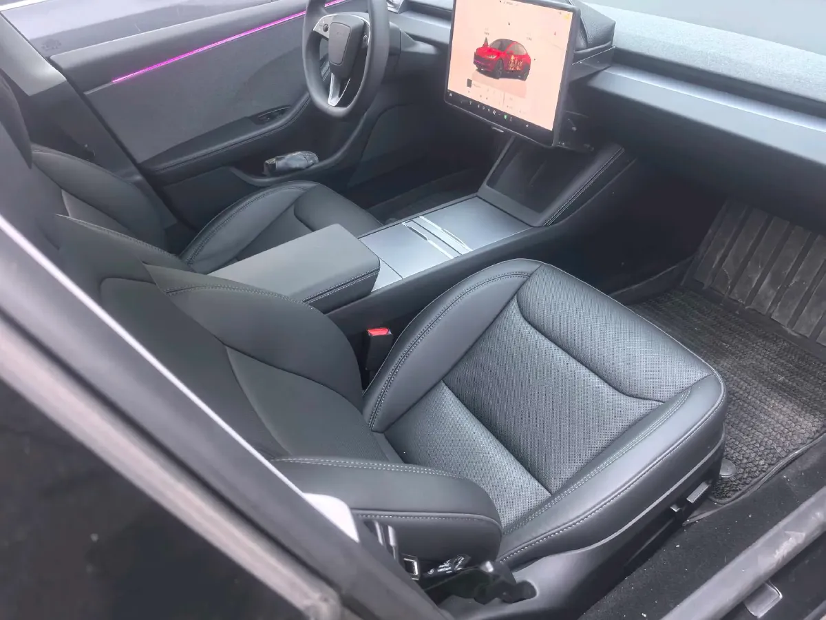 2025 Tesla Model 3 BEV 62.5KWH,autocango,china used car exporter,china ev exporter,chinese used car exporter,chinese used ev exporter