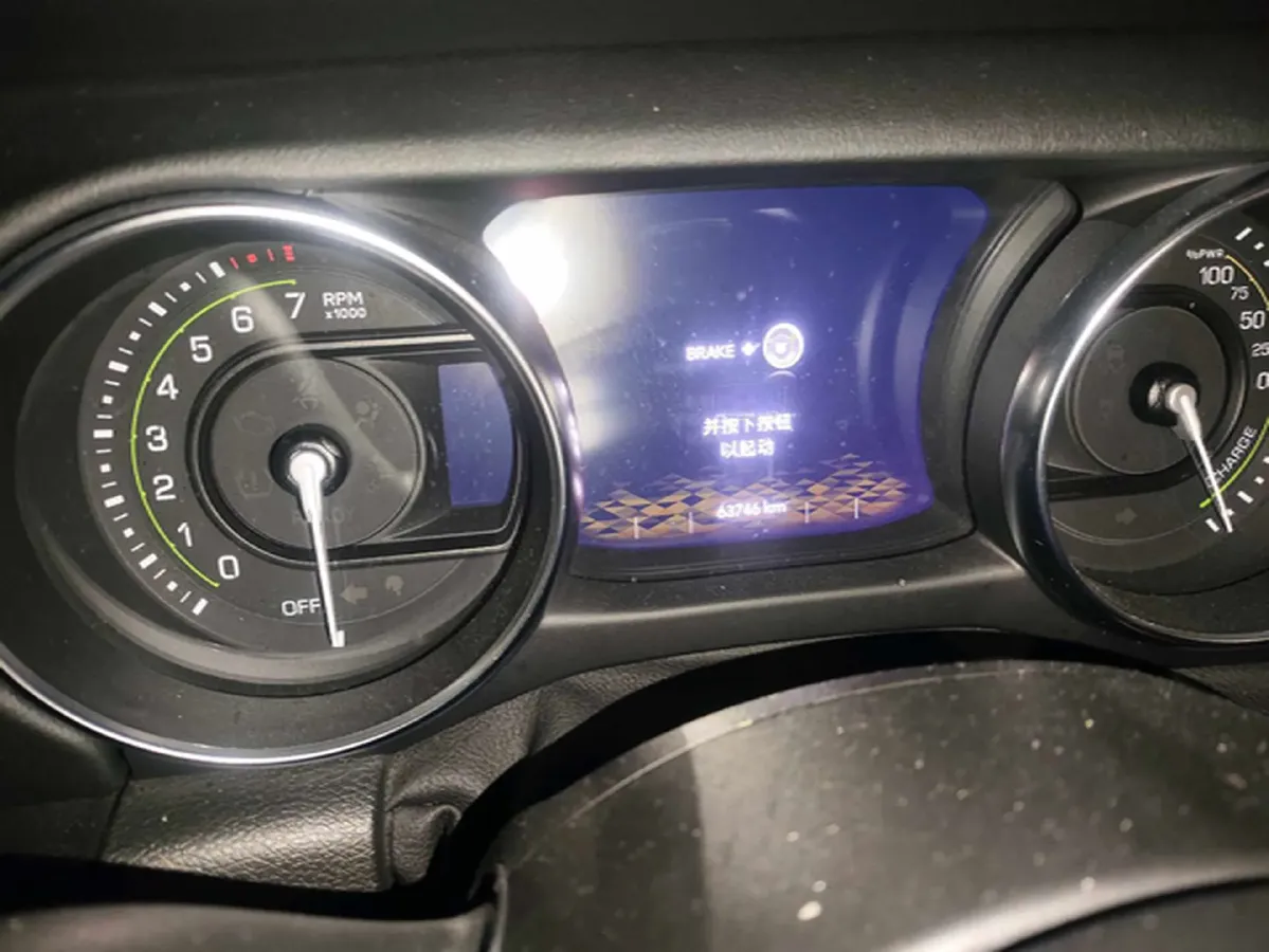 2021 Jeep Wrangler 2.0T 266HP L4 8AT PHEV 17KWH,autocango,china used car exporter,china ev exporter,chinese used car exporter,chinese used ev exporter