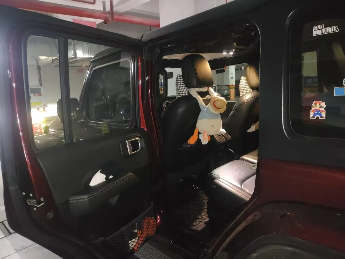 2021 Jeep Wrangler 2.0T 266HP L4 8AT PHEV 17KWH,autocango,china used car exporter,china ev exporter,chinese used car exporter,chinese used ev exporter