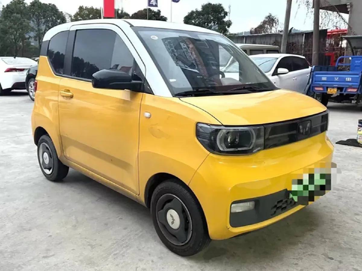2022 WuLing HongGuang MINI EV BEV 9KWH,autocango,china used car exporter,china ev exporter,chinese used car exporter,chinese used ev exporter