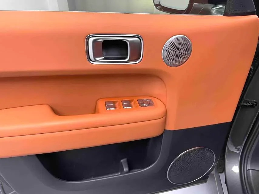 2025 Li L6 Range Extended 154HP L4 REEV,autocango,china used car exporter,china ev exporter,chinese used car exporter,chinese used ev exporter