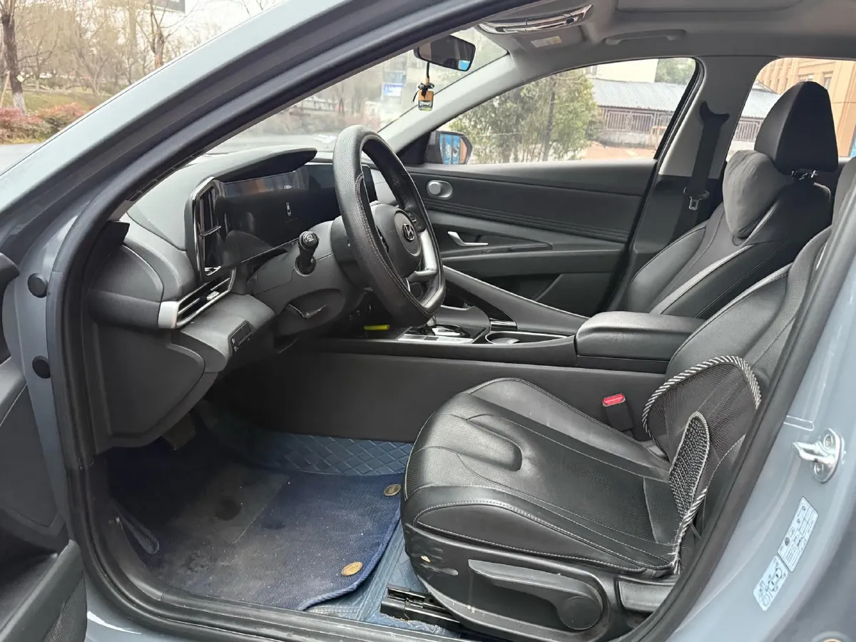 2021 Hyundai Elantra 1.5L 115HP L4 CVT,autocango,china used car exporter,china ev exporter,chinese used car exporter,chinese used ev exporter