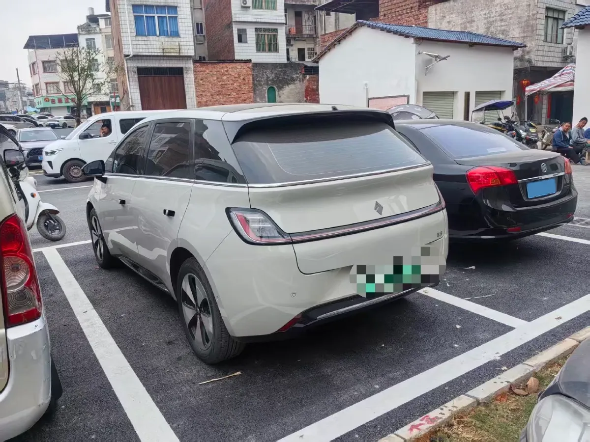 2023 BaoJun Cloud BEV 50.6KWH,autocango,china used car exporter,china ev exporter,chinese used car exporter,chinese used ev exporter