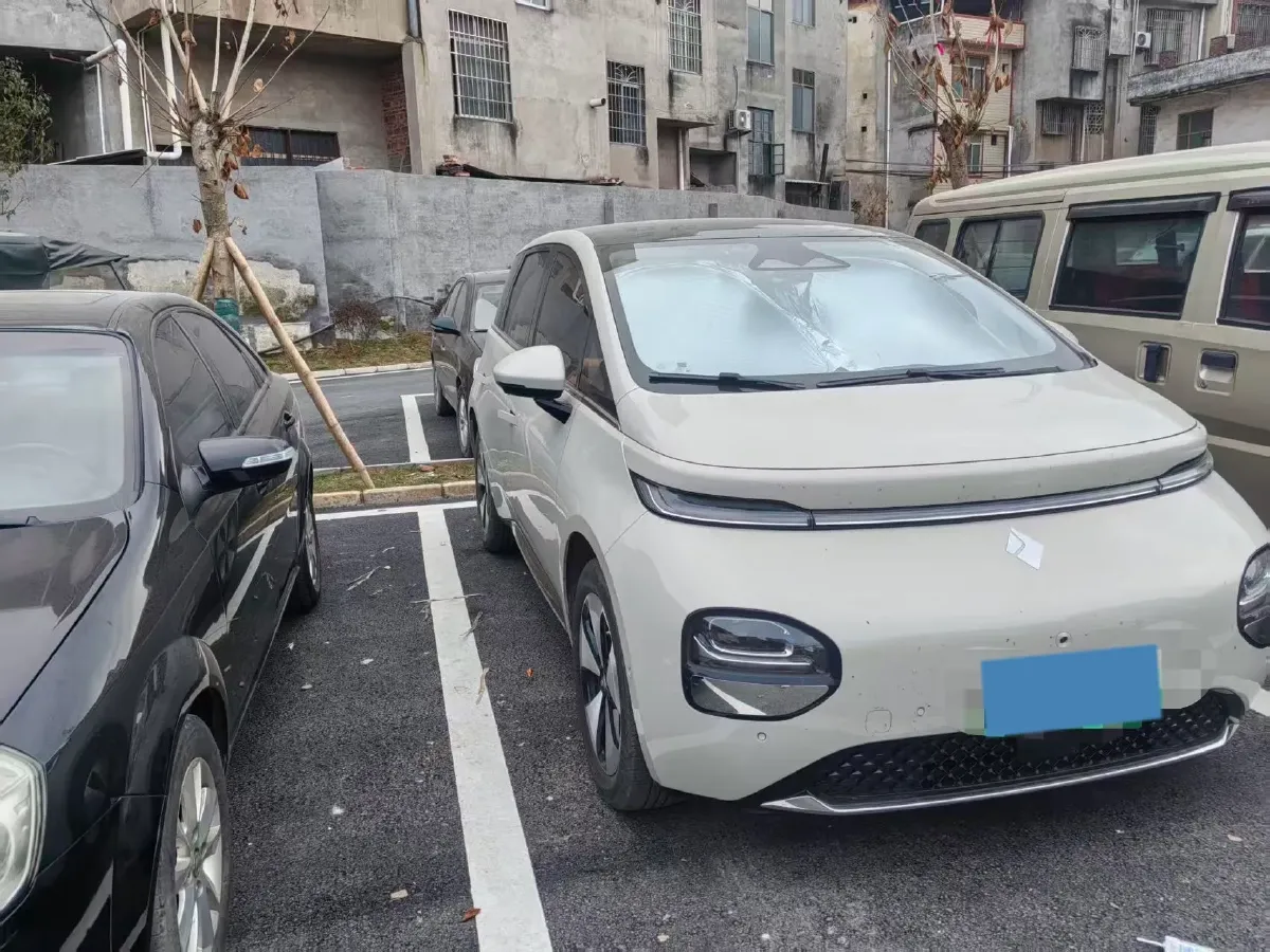 2023 BaoJun Cloud BEV 50.6KWH,autocango,china used car exporter,china ev exporter,chinese used car exporter,chinese used ev exporter