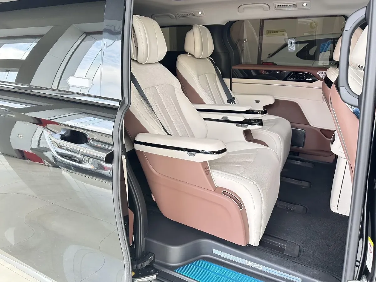 2025 BYD Xia 1.5T 156HP L4 E-CVT PHEV 36.6KWH,autocango,china used car exporter,china ev exporter,chinese used car exporter,chinese used ev exporter