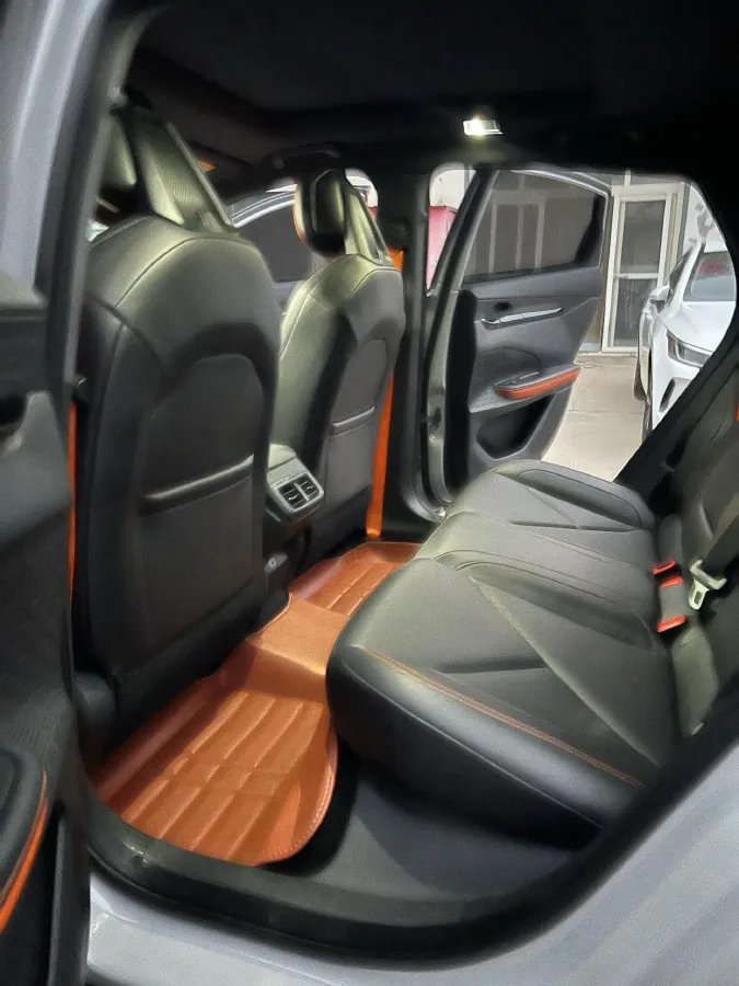 2022 ChangAn UNI-V 1.5T 188HP L4 7DCT,autocango,china used car exporter,china ev exporter,chinese used car exporter,chinese used ev exporter