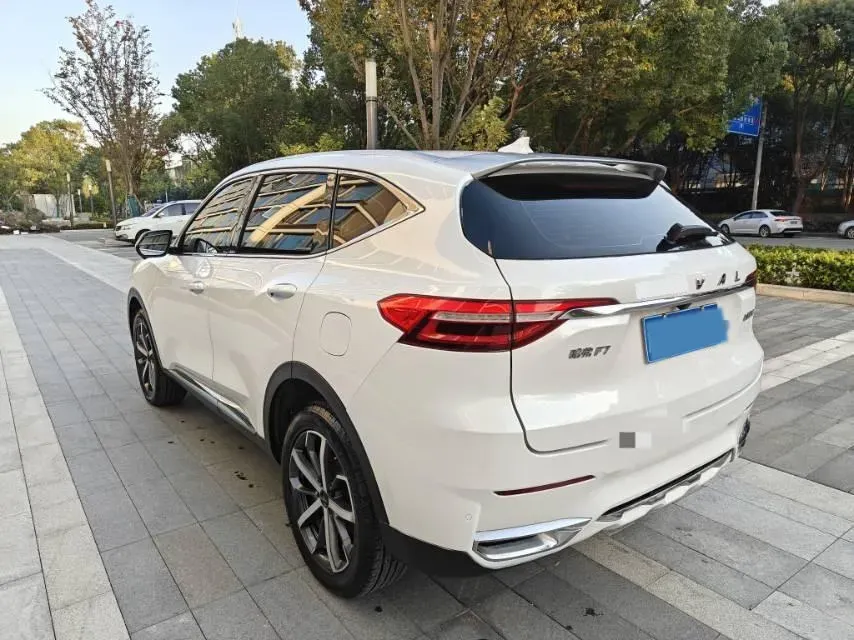 2020 Haval F7 1.5T 169HP L4 7DCT,autocango,china used car exporter,china ev exporter,chinese used car exporter,chinese used ev exporter