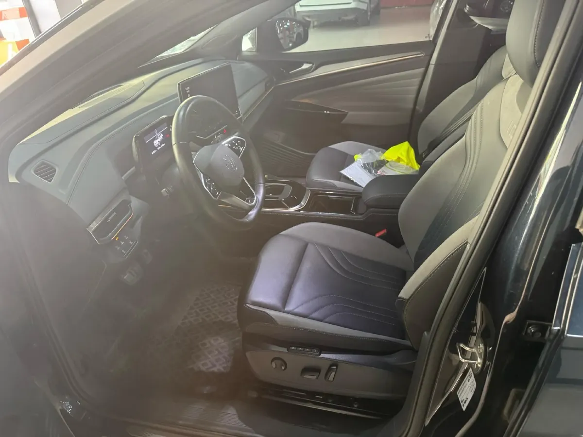 2022 Volkswagen ID.4 Crozz BEV 84.8KWH,autocango,china used car exporter,china ev exporter,chinese used car exporter,chinese used ev exporter