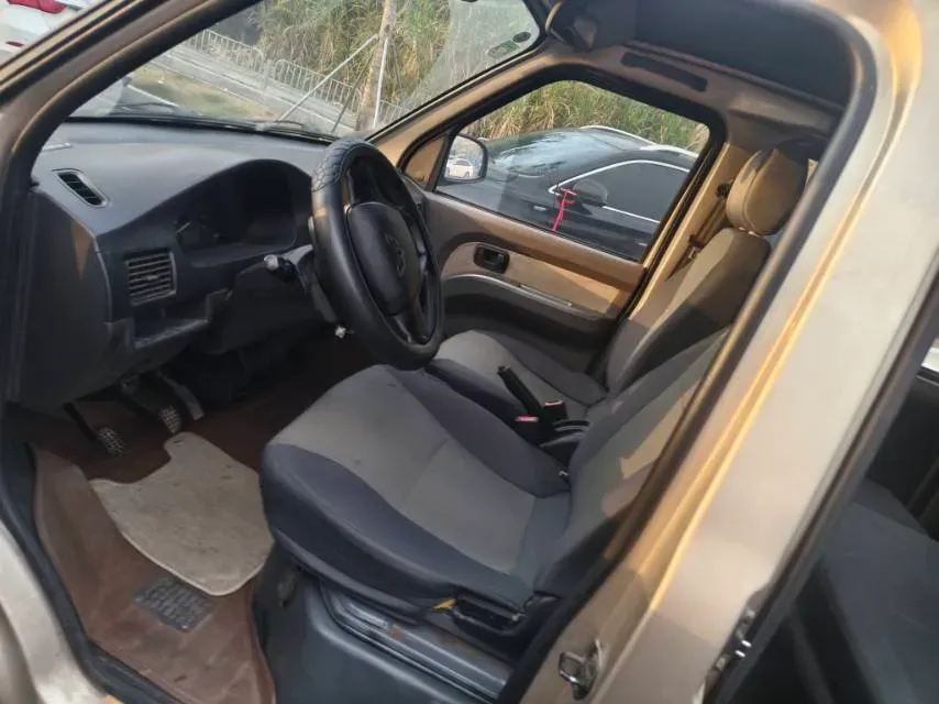 2019 WuLing RongGuang 1.5L 107HP L4 5MT,autocango,china used car exporter,china ev exporter,chinese used car exporter,chinese used ev exporter