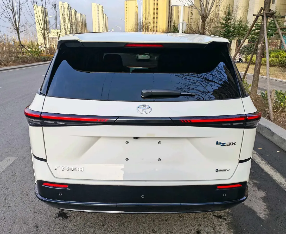 2025 Toyota BZ3X BEV 67.92KWH,autocango,china used car exporter,china ev exporter,chinese used car exporter,chinese used ev exporter