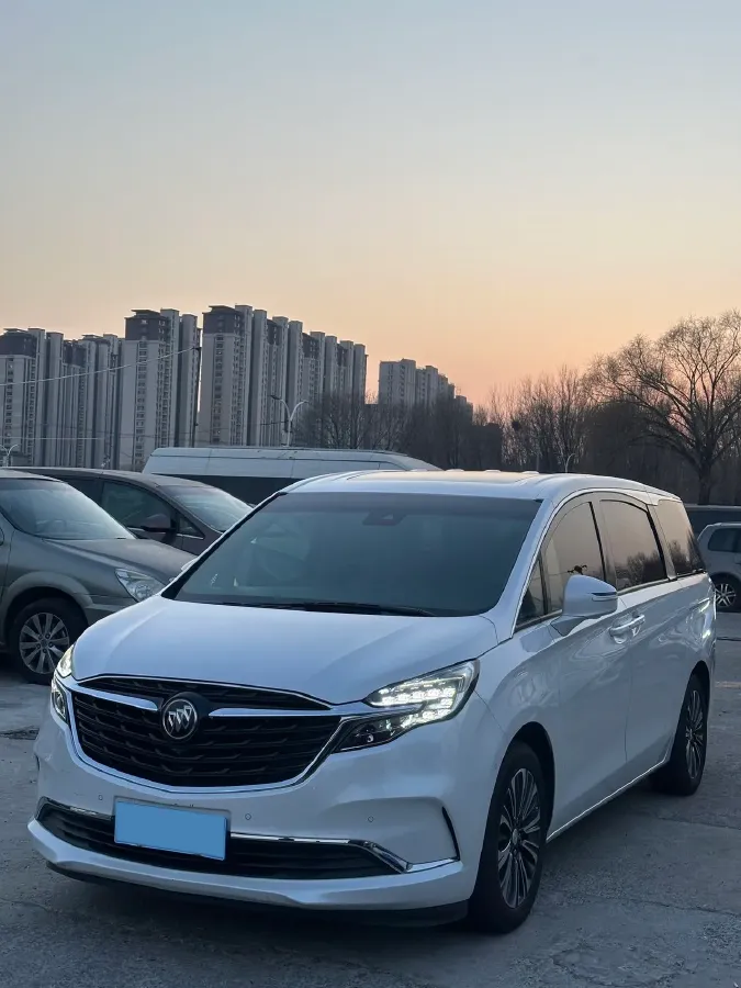 2020 Buick GL8 2.0T 237HP L4 9AT,autocango,china used car exporter,china ev exporter,chinese used car exporter,chinese used ev exporter