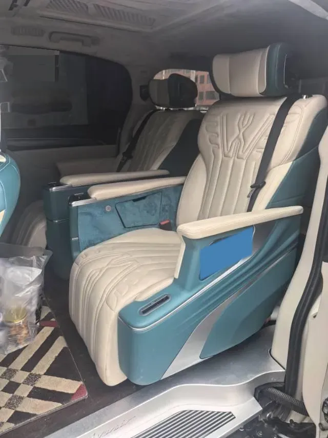 2020 Buick GL8 2.0T 237HP L4 9AT,autocango,china used car exporter,china ev exporter,chinese used car exporter,chinese used ev exporter