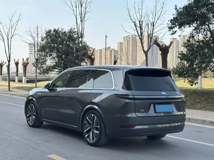 2022 Li L9 Range Extended 154HP REEV 42.6KWH,autocango,china used car exporter,china ev exporter,chinese used car exporter,chinese used ev exporter