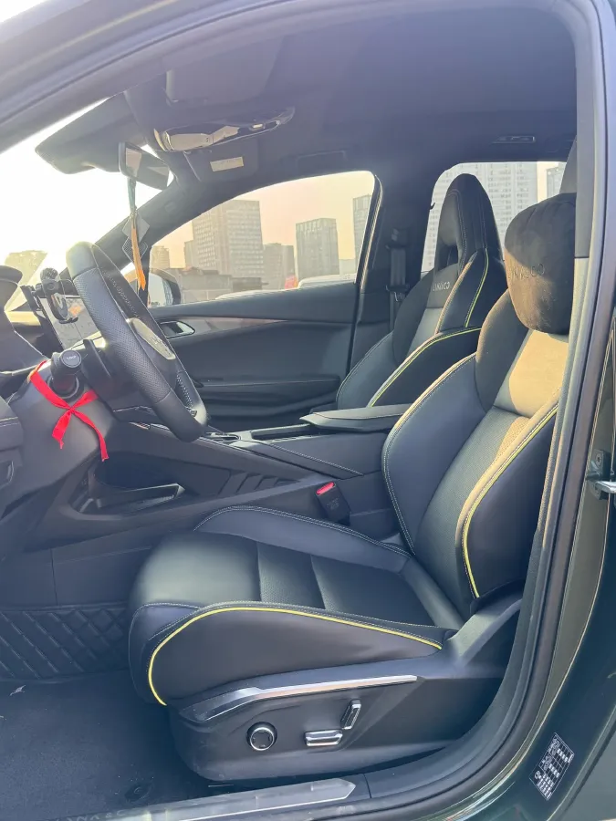 2023 LYNK&CO 06 1.5T 181HP L4 7DCT,autocango,china used car exporter,china ev exporter,chinese used car exporter,chinese used ev exporter