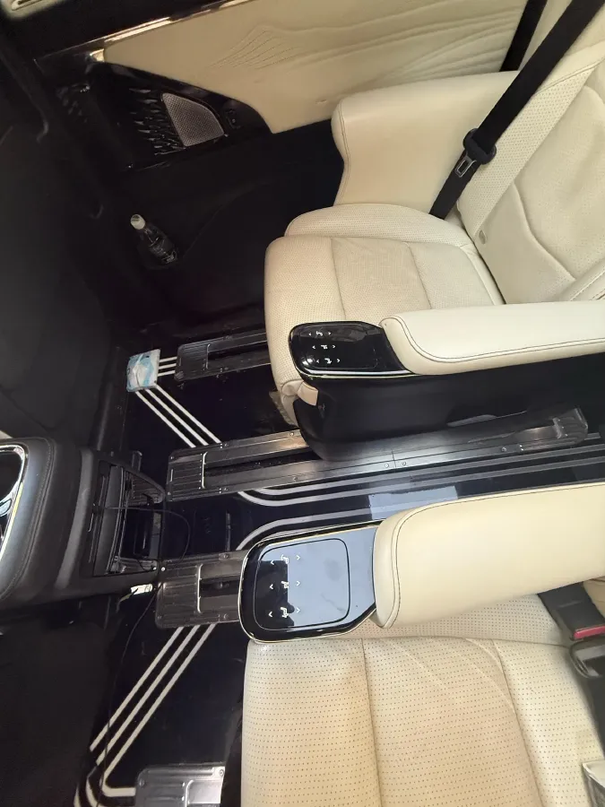 2023 GAC Trumpchi M8 2.0T 252HP L4 8AT,autocango,china used car exporter,china ev exporter,chinese used car exporter,chinese used ev exporter