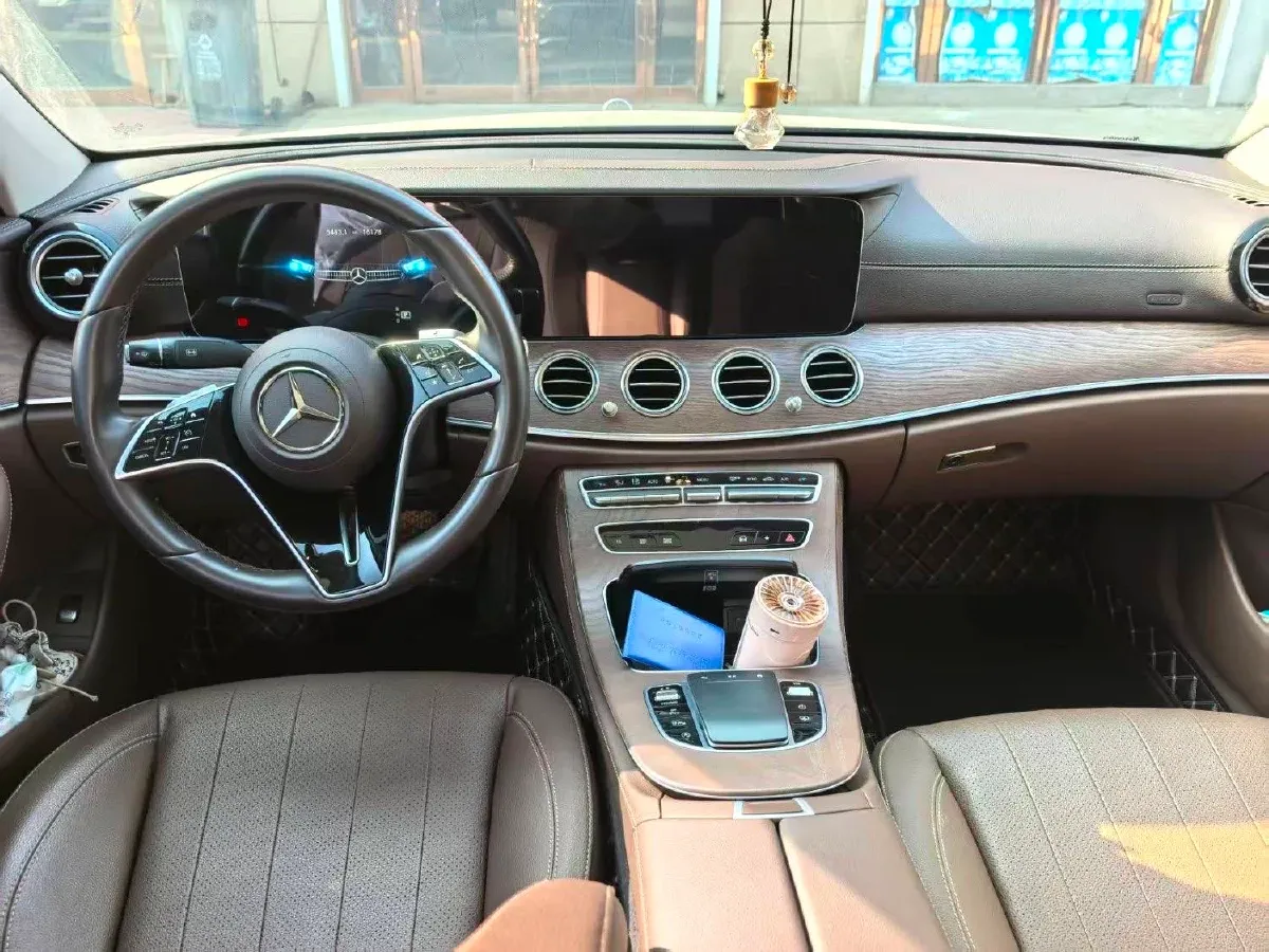 2022 Mercedes-Benz E Class 2.0T 258HP L4 9AT,autocango,china used car exporter,china ev exporter,chinese used car exporter,chinese used ev exporter