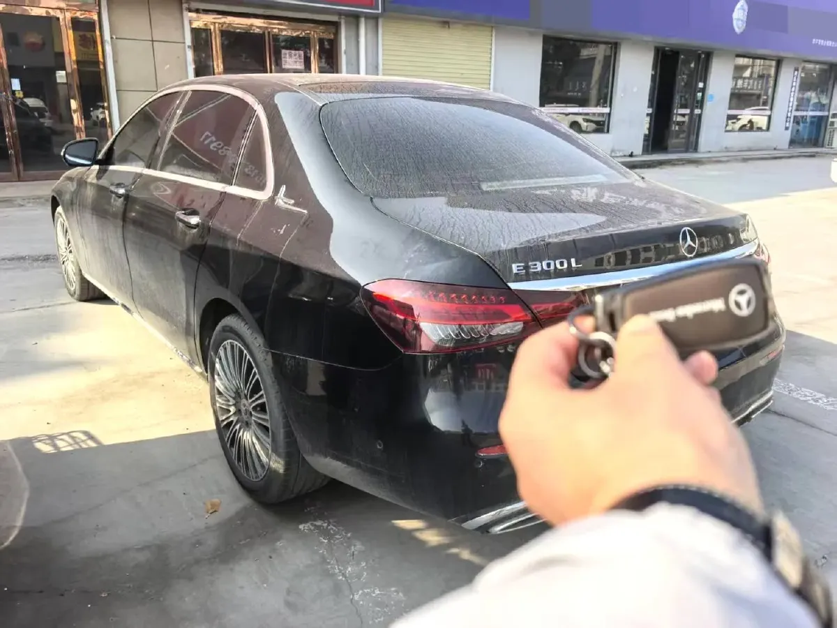 2022 Mercedes-Benz E Class 2.0T 258HP L4 9AT,autocango,china used car exporter,china ev exporter,chinese used car exporter,chinese used ev exporter