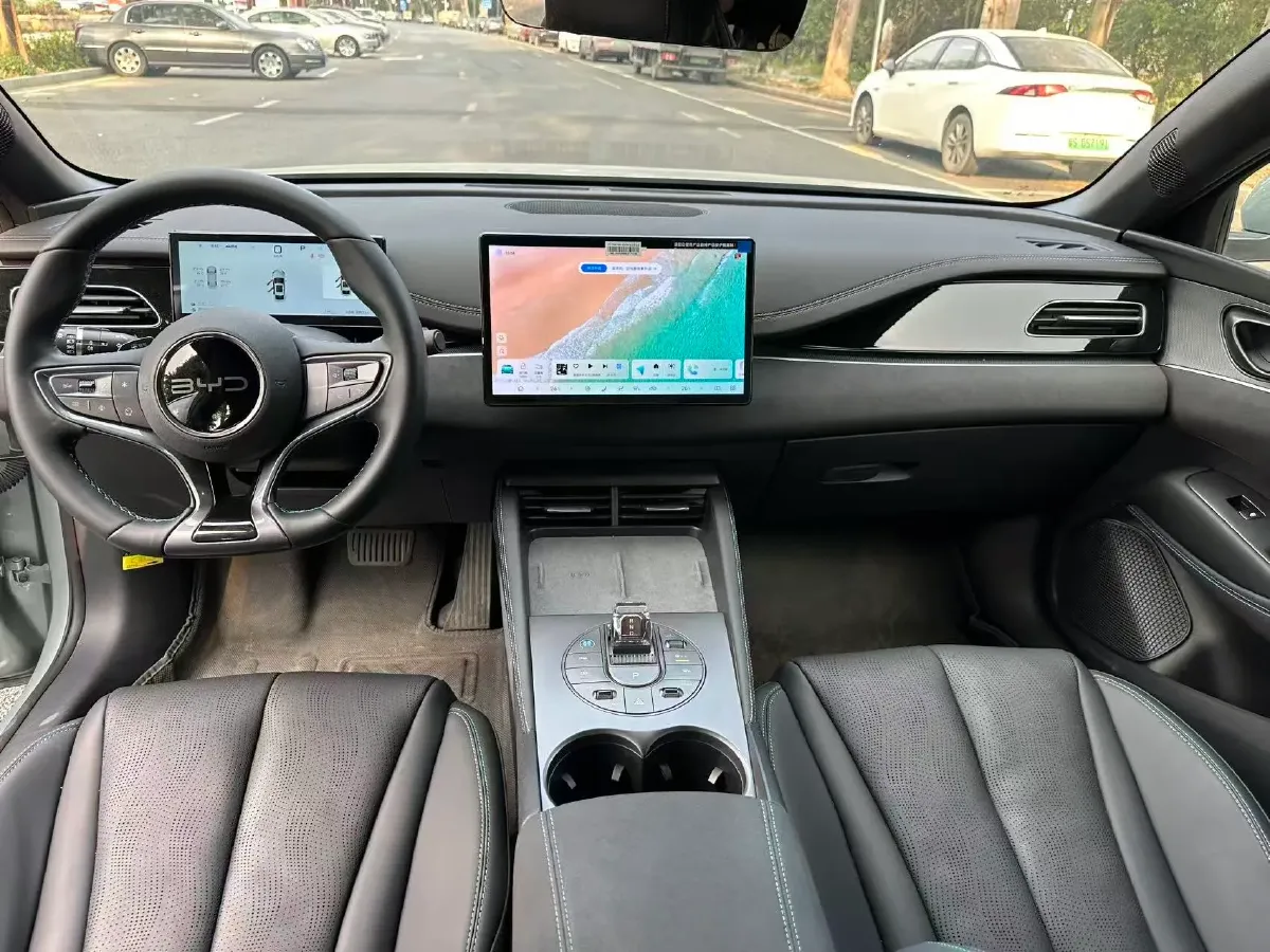 2025 BYD Seal 06 1.5L 101HP L4 E-CVT PHEV 15.87KWH,autocango,china used car exporter,china ev exporter,chinese used car exporter,chinese used ev exporter
