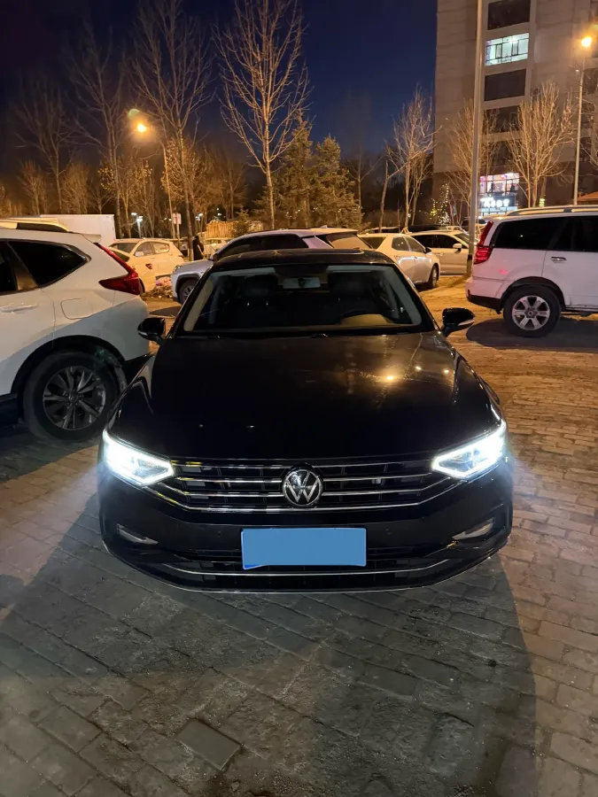 2020 Volkswagen Magotan 1.4T 150HP L4 7DCT,autocango,china used car exporter,china ev exporter,chinese used car exporter,chinese used ev exporter