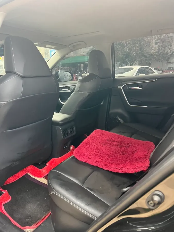 2022 Toyota RAV4 2.5L 178HP L4 E-CVT Hybrid,autocango,china used car exporter,china ev exporter,chinese used car exporter,chinese used ev exporter