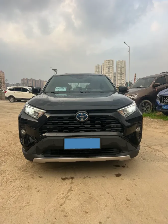 2022 Toyota RAV4 2.5L 178HP L4 E-CVT Hybrid,autocango,china used car exporter,china ev exporter,chinese used car exporter,chinese used ev exporter
