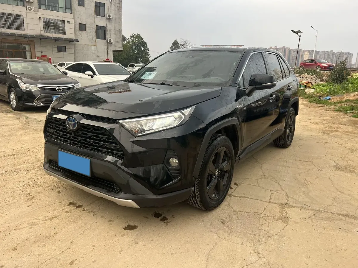 2022 Toyota RAV4 2.5L 178HP L4 E-CVT Hybrid,autocango,china used car exporter,china ev exporter,chinese used car exporter,chinese used ev exporter
