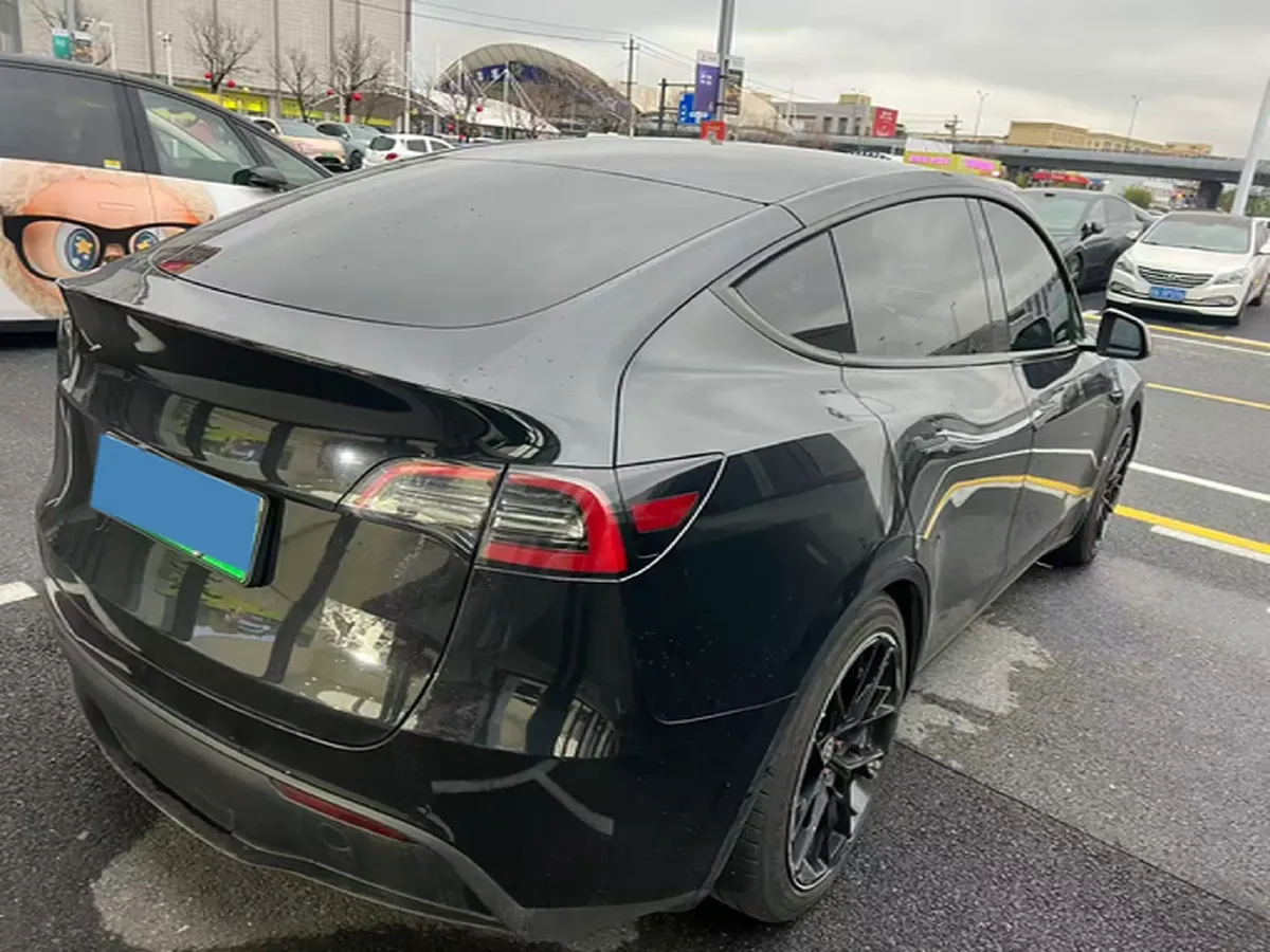 2022 Tesla Model Y BEV 60KWH,autocango,china used car exporter,china ev exporter,chinese used car exporter,chinese used ev exporter
