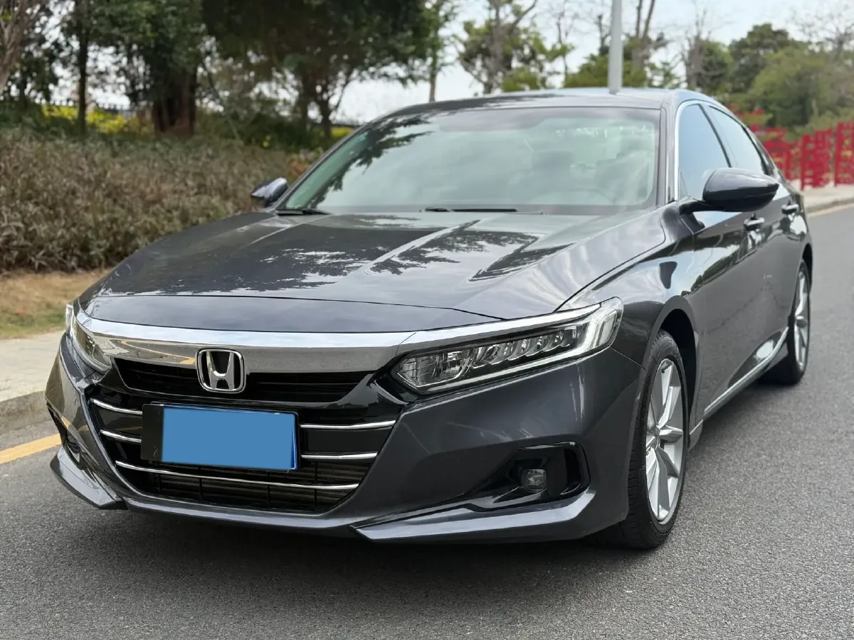 2022 Honda Accord 1.5T 194HP L4 CVT,autocango,china used car exporter,china ev exporter,chinese used car exporter,chinese used ev exporter