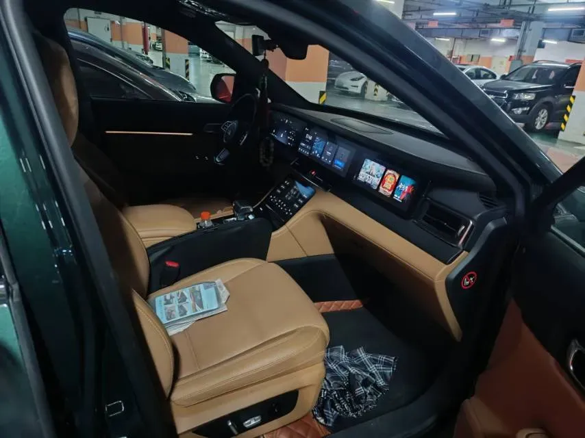 2021 Li ONE Range Extended 131HP REEV 40.5KWH,autocango,china used car exporter,china ev exporter,chinese used car exporter,chinese used ev exporter