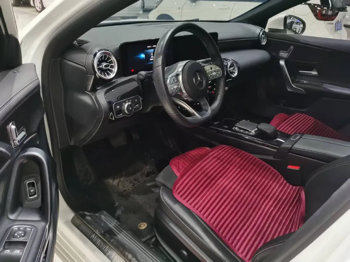 2021 Mercedes-Benz A Class 1.3T 163HP L4 7DCT,autocango,china used car exporter,china ev exporter,chinese used car exporter,chinese used ev exporter