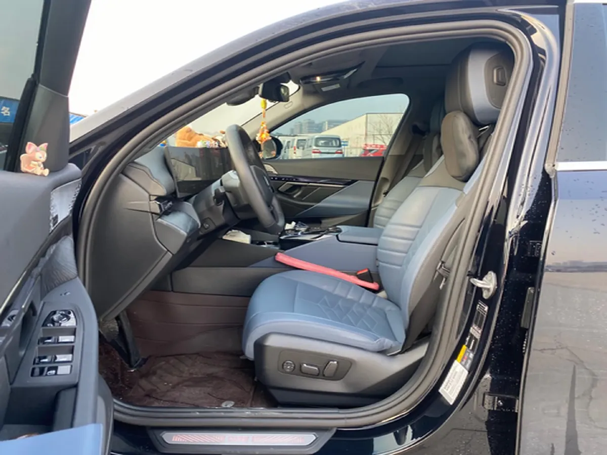 2024 BMW i5 BEV 79.05KWH,autocango,china used car exporter,china ev exporter,chinese used car exporter,chinese used ev exporter