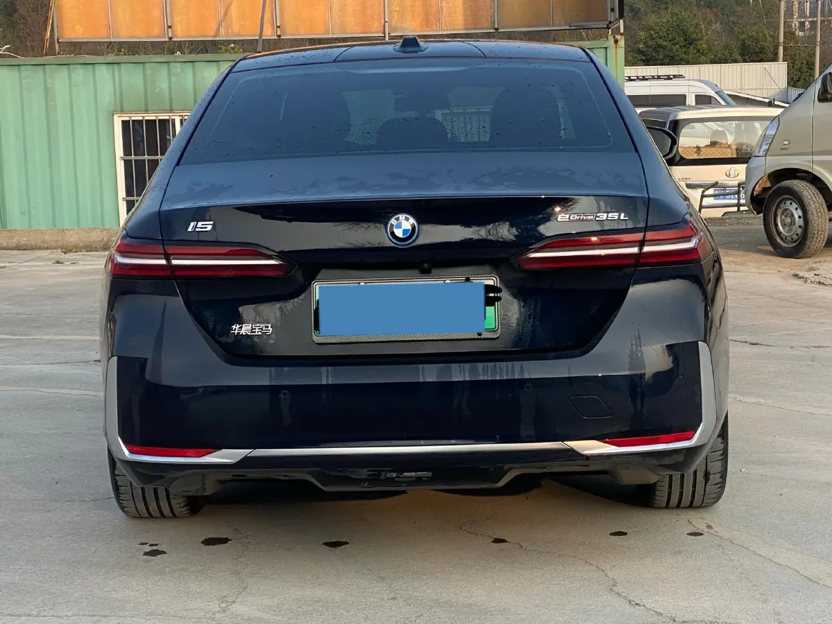 2024 BMW i5 BEV 79.05KWH,autocango,china used car exporter,china ev exporter,chinese used car exporter,chinese used ev exporter