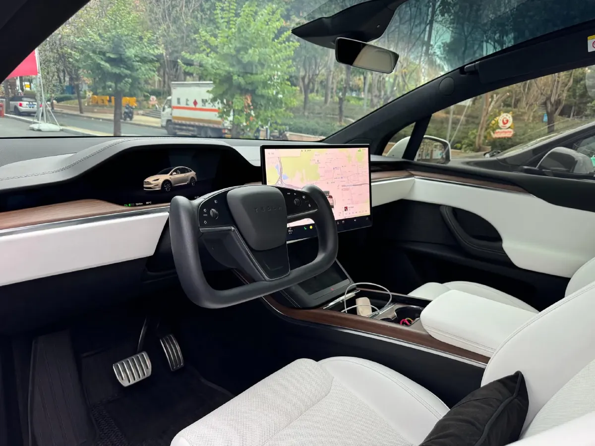 2023 Tesla Model X BEV 100KWH,autocango,china used car exporter,china ev exporter,chinese used car exporter,chinese used ev exporter