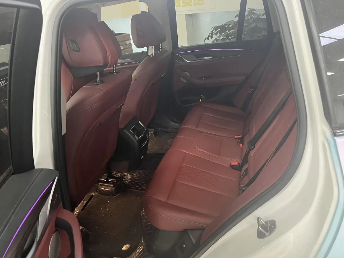 2023 BMW X3 2.0T 245HP L4 8AT,autocango,china used car exporter,china ev exporter,chinese used car exporter,chinese used ev exporter