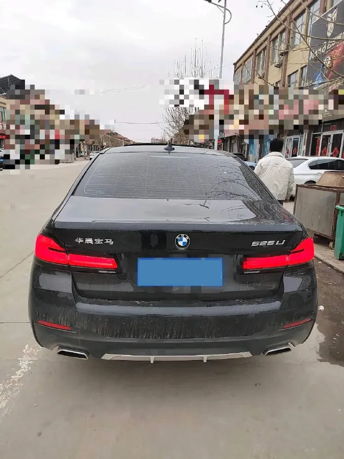2022 BMW 5 Series 2.0T 184HP L4 8AT,autocango,china used car exporter,china ev exporter,chinese used car exporter,chinese used ev exporter
